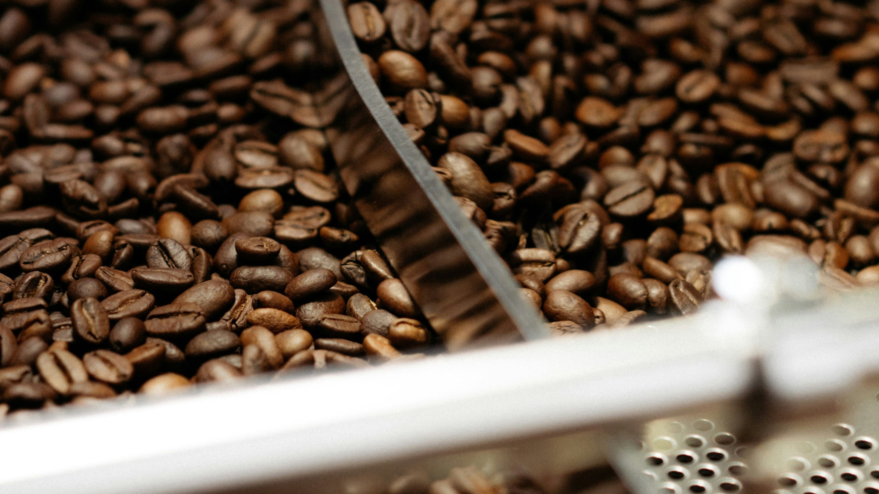 Why is Ca Phin’s coffee dark? An AMA about our Vietnamese coffee roasts